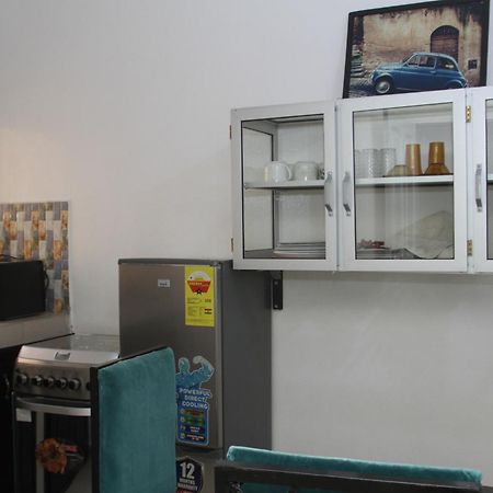 " Le Nid Douillet ", Un Fabuleux Studio, Calme, Cosy Et Bien Climatise Au Centre De Saly Dış mekan fotoğraf